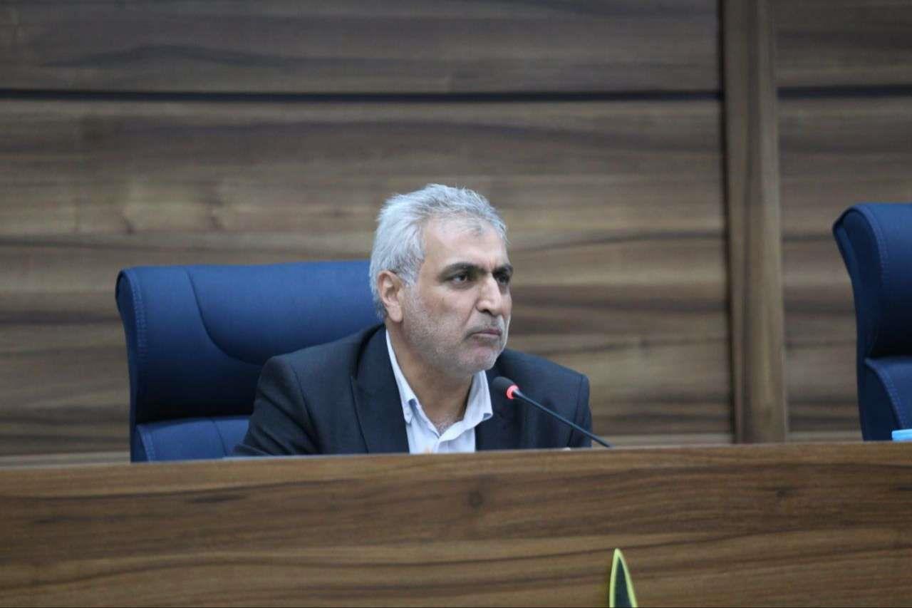 قوامی: ۳۰۰ میلیون دلار از منابع بانک گردشگری در قالب تراستی خارج شد/ با اضافه‌برداشت بانک‌ها نباید منابع بانک مرکزی صرف تأمین مالی شود