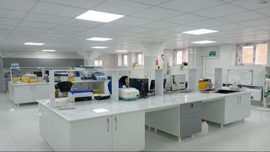 نوسازی کامل آزمایشگاه و ثبت بیش از ۲۰۸ هزار خدمت تشخیصی در سال جاری